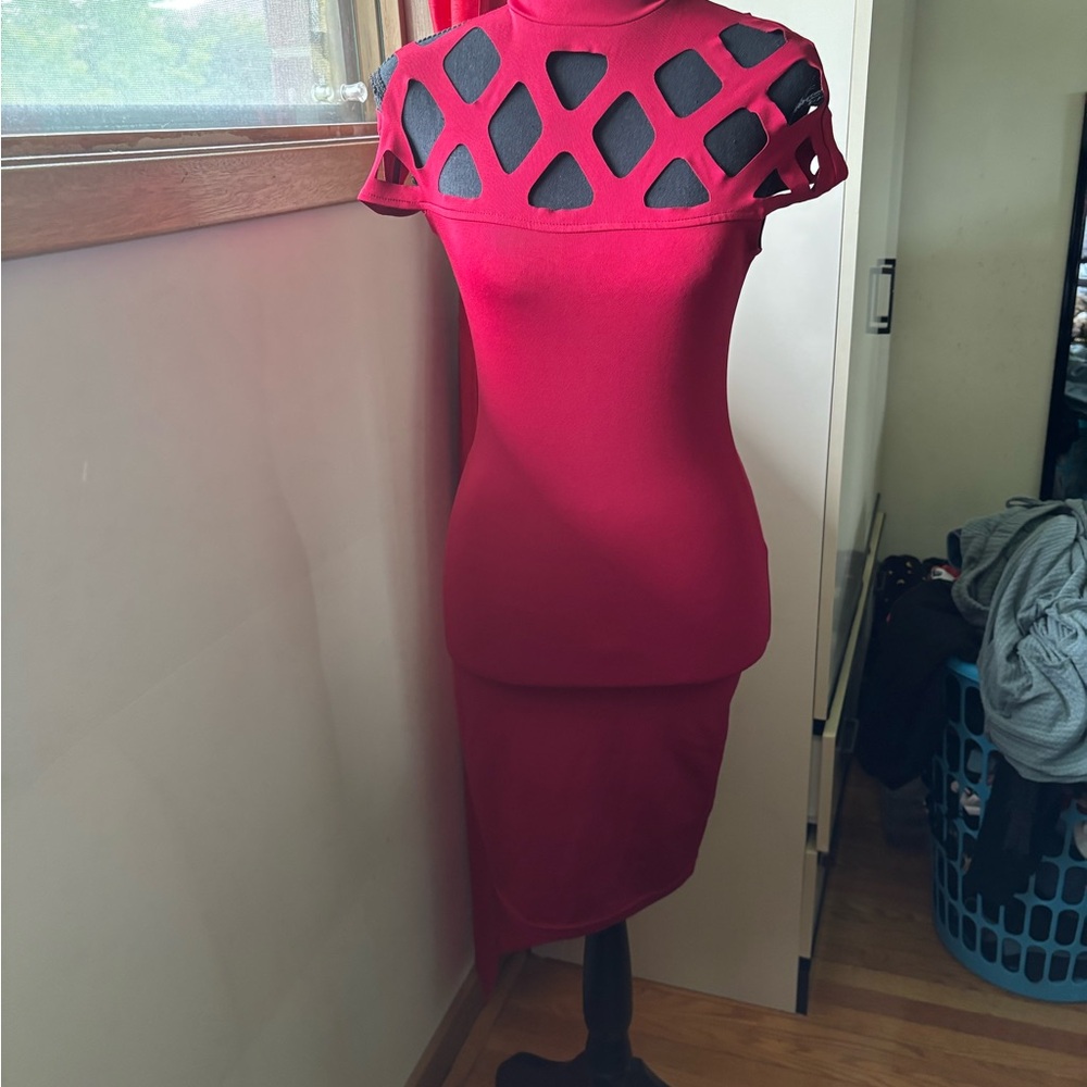 Elegant Red Cutout Dress